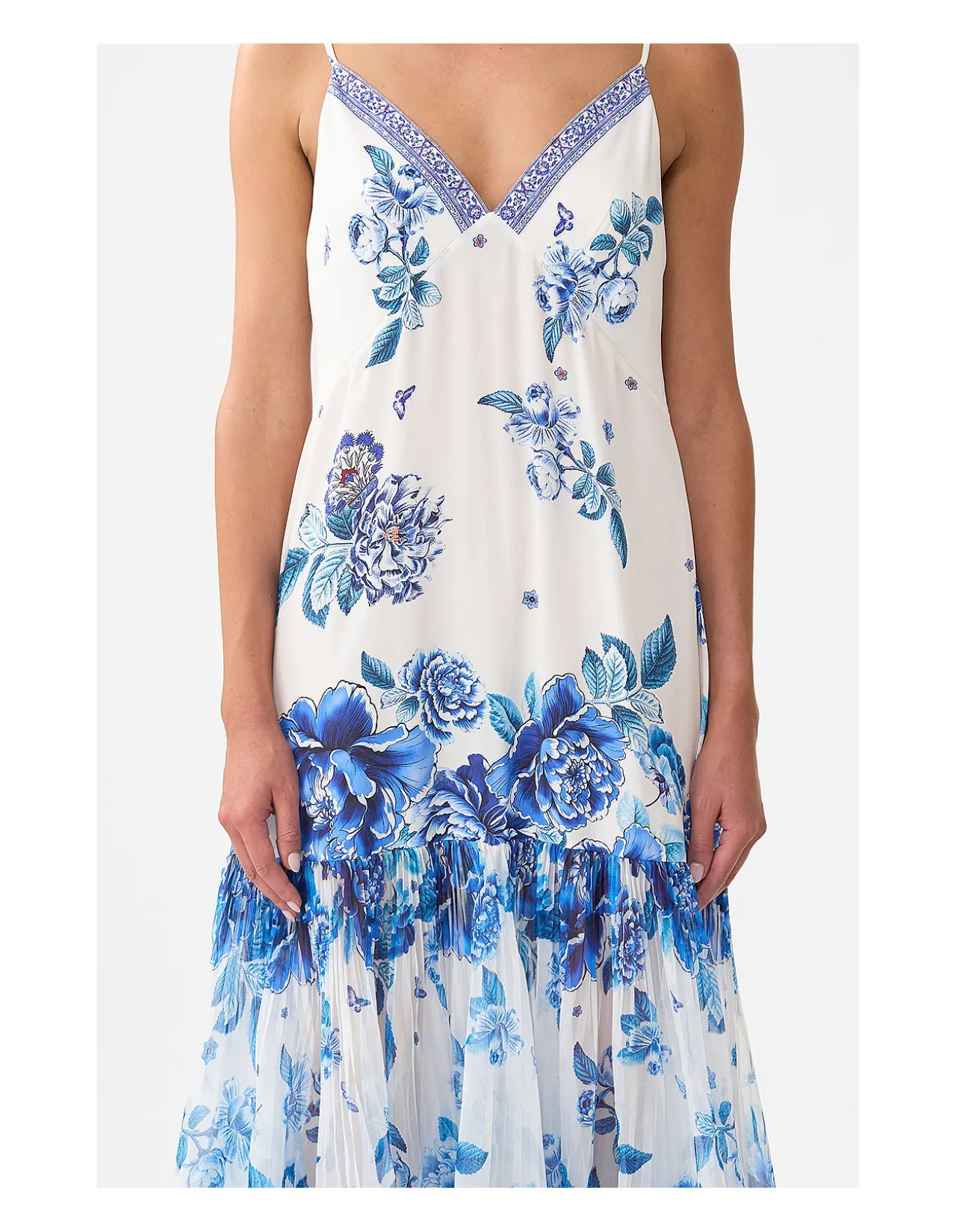 MINIMAL SLIP WITH PLEATED CHIFFON SKIRT
