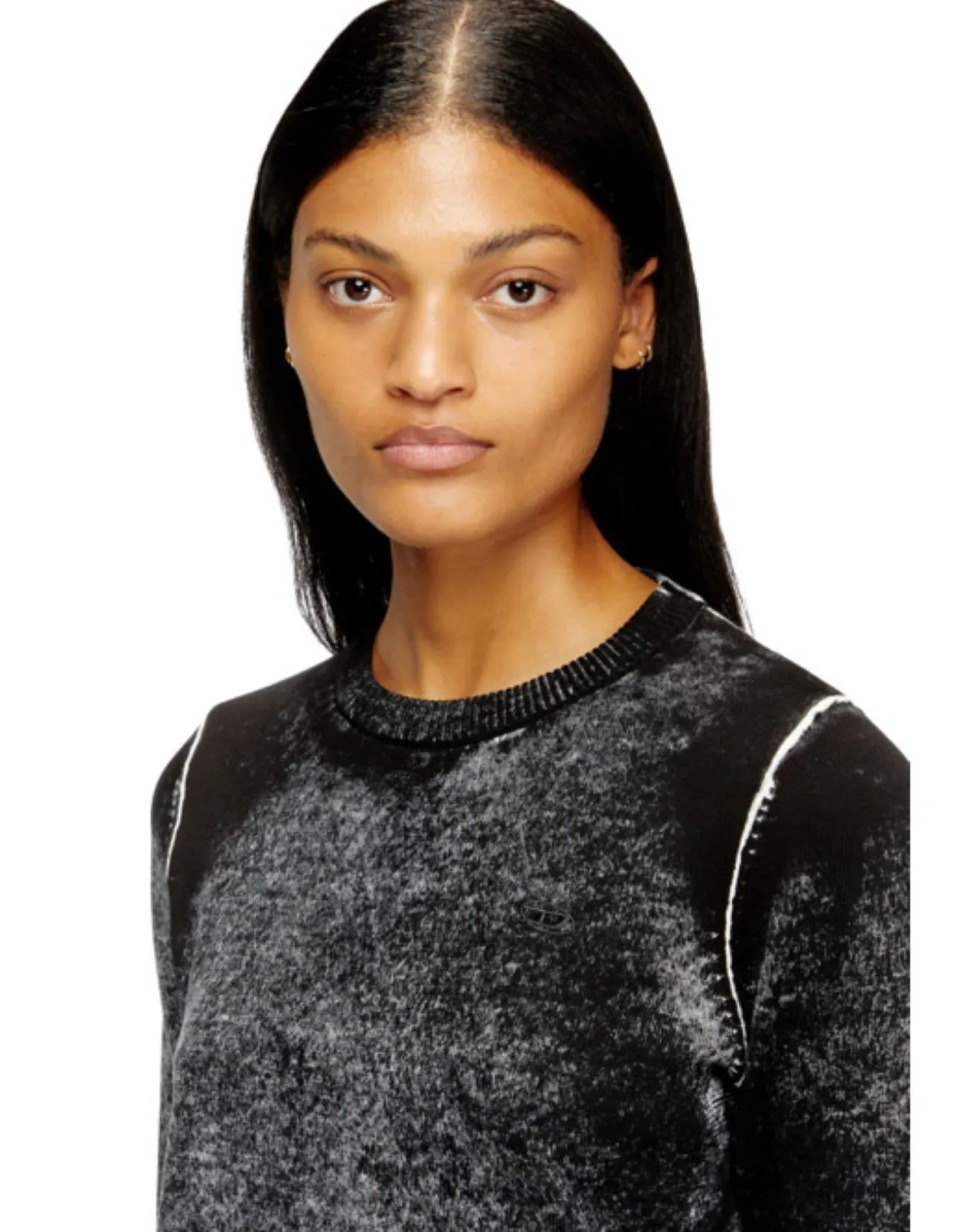 M-LOVRE CREWNECK SWEATER