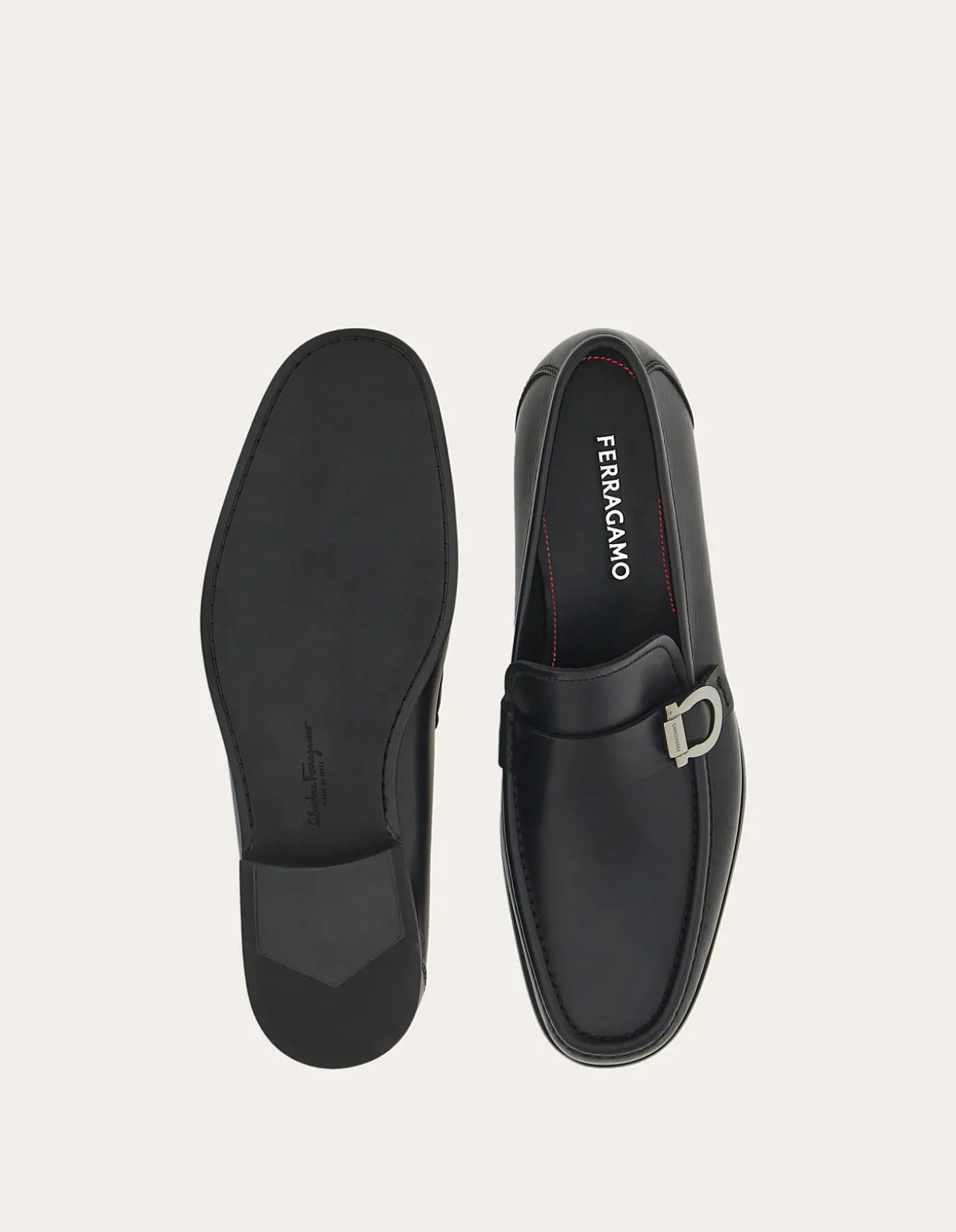 MOCCASIN WITH GANCINI ORNAMENT