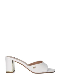 MOONS HEELED SANDAL