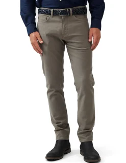 Motion 2 Straight Stretch Short Leg Jeans