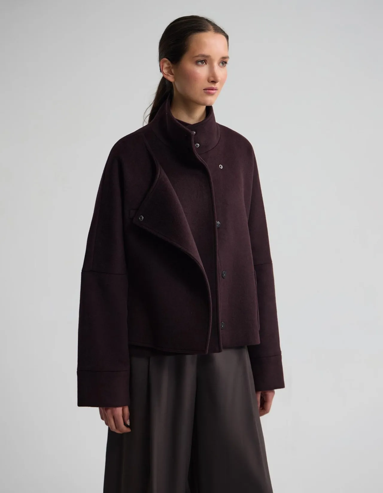 NERIDA JACKET