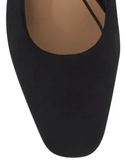 NICOLE HEEL