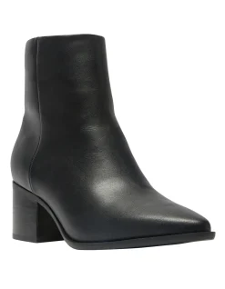 NIXON ANKLE BOOT
