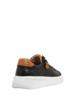 NOVELLA CASUAL SNEAKER