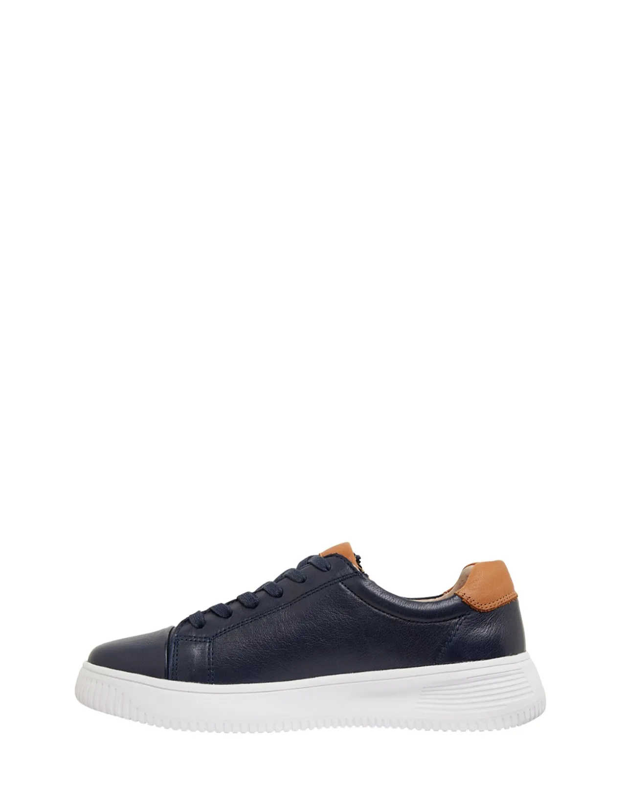 NOVELLA CASUAL SNEAKER