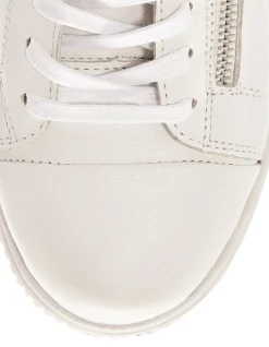 NOVELLA CASUAL SNEAKER