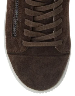 NOVELLA CASUAL SNEAKER