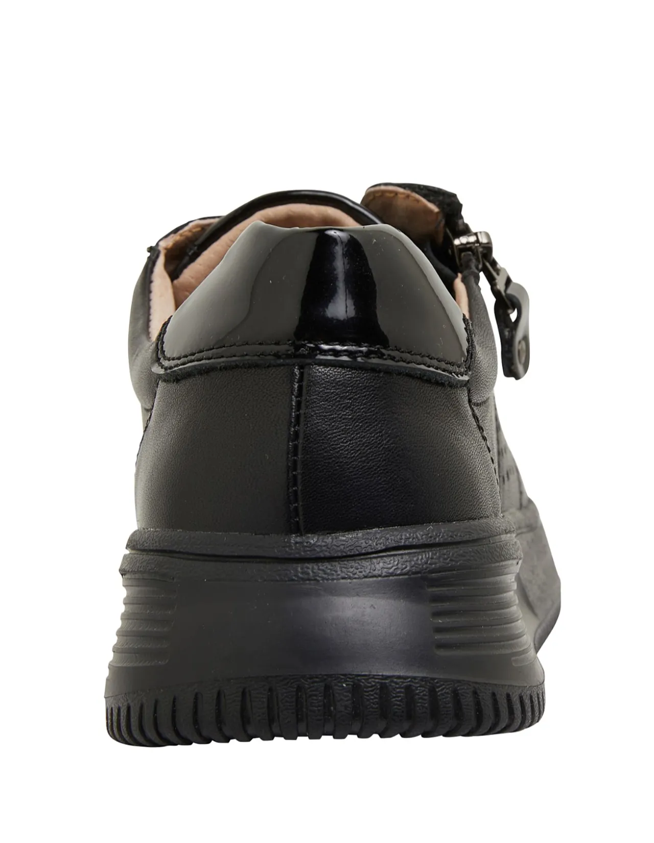 NOVELLA CASUAL SNEAKER