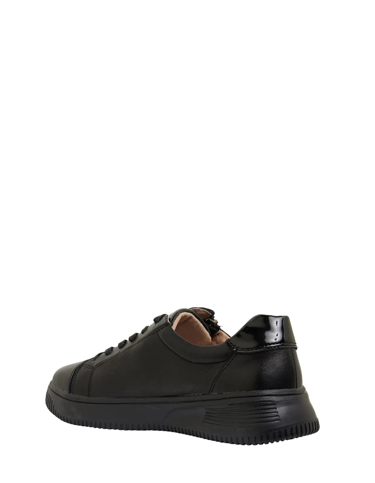 NOVELLA CASUAL SNEAKER