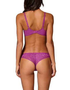 Oisive Tanga