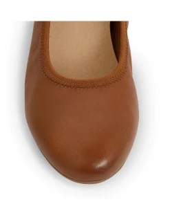 PAMPER BALLET FLAT