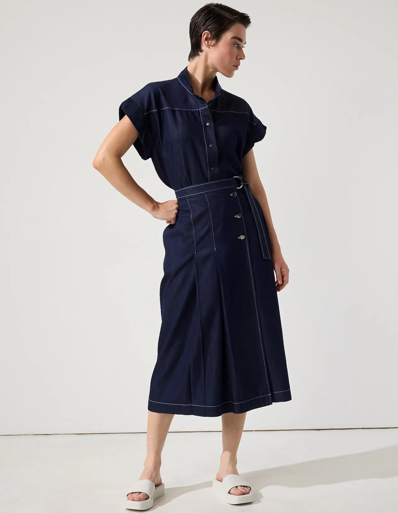 PLEATED DARK DENIM MIDI SKIRT
