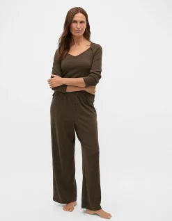 POINTELLE TOP AND PANT PJ SET