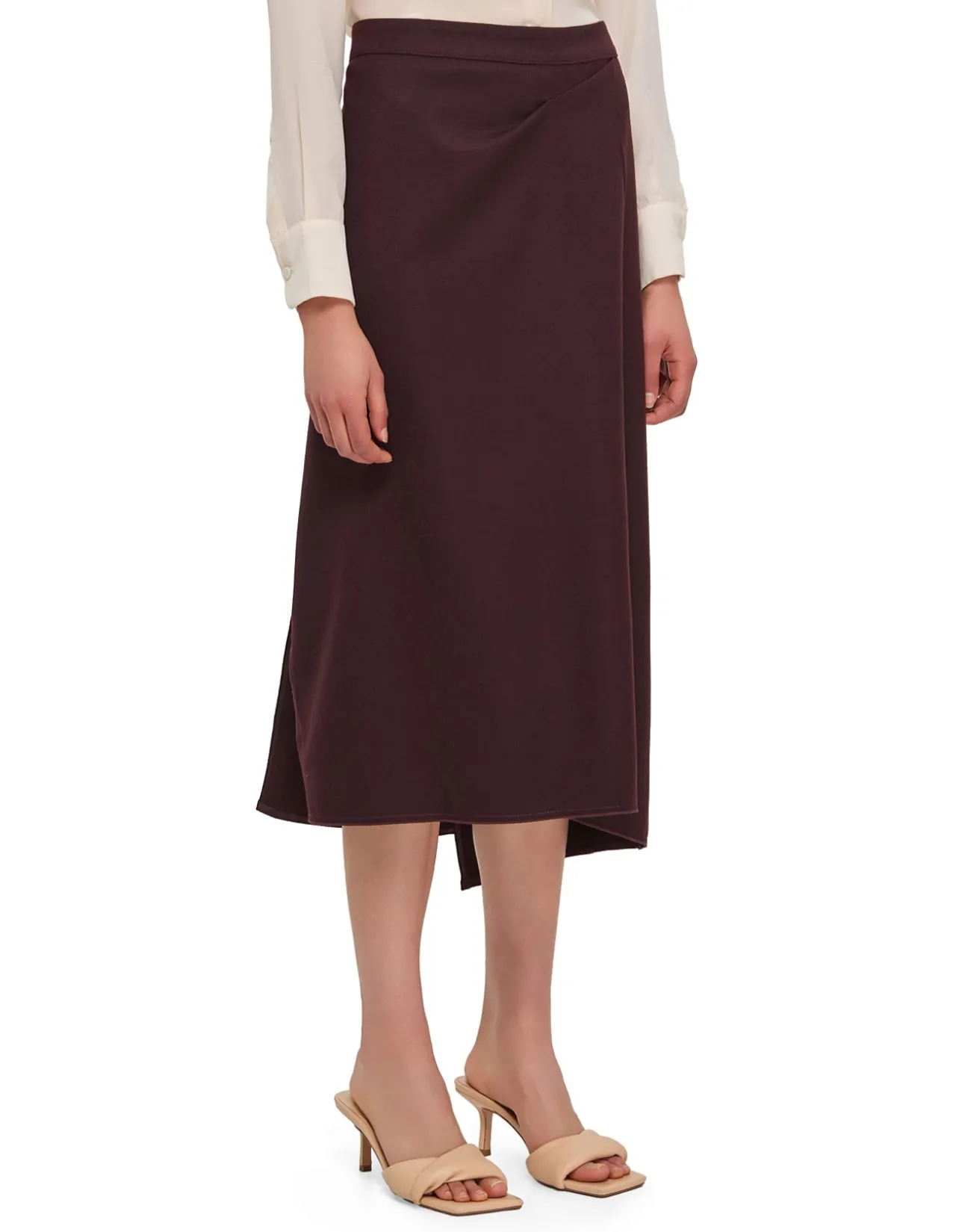 PRESSED TAILORED SKIRT
