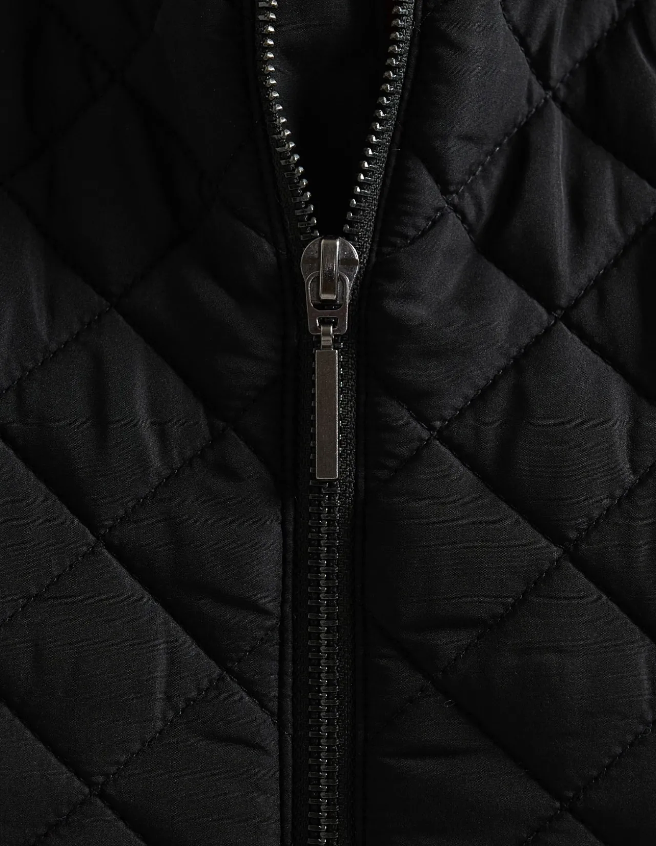 QUILTED PUFFER VEST