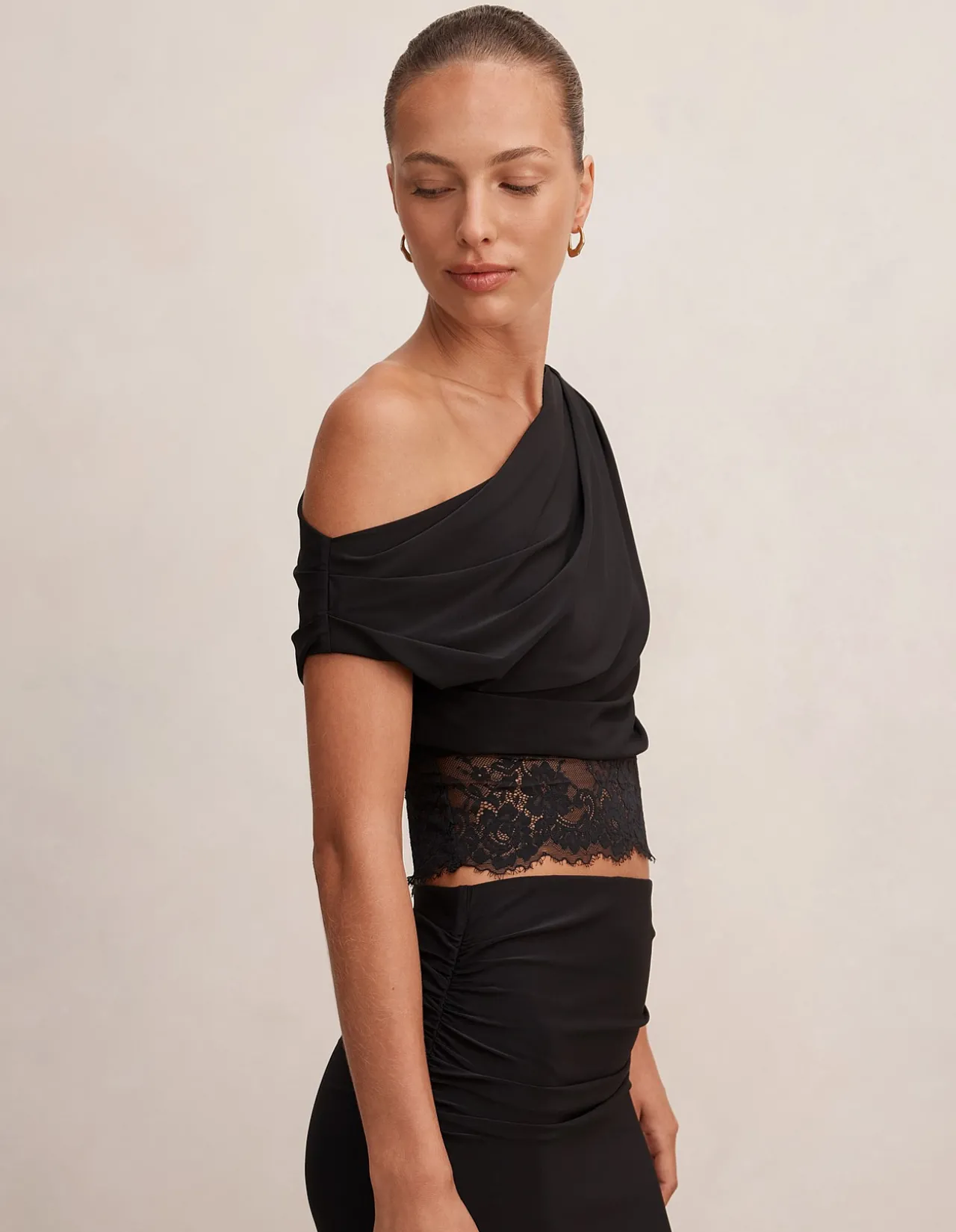 QUINN TIPPED LACE TOP