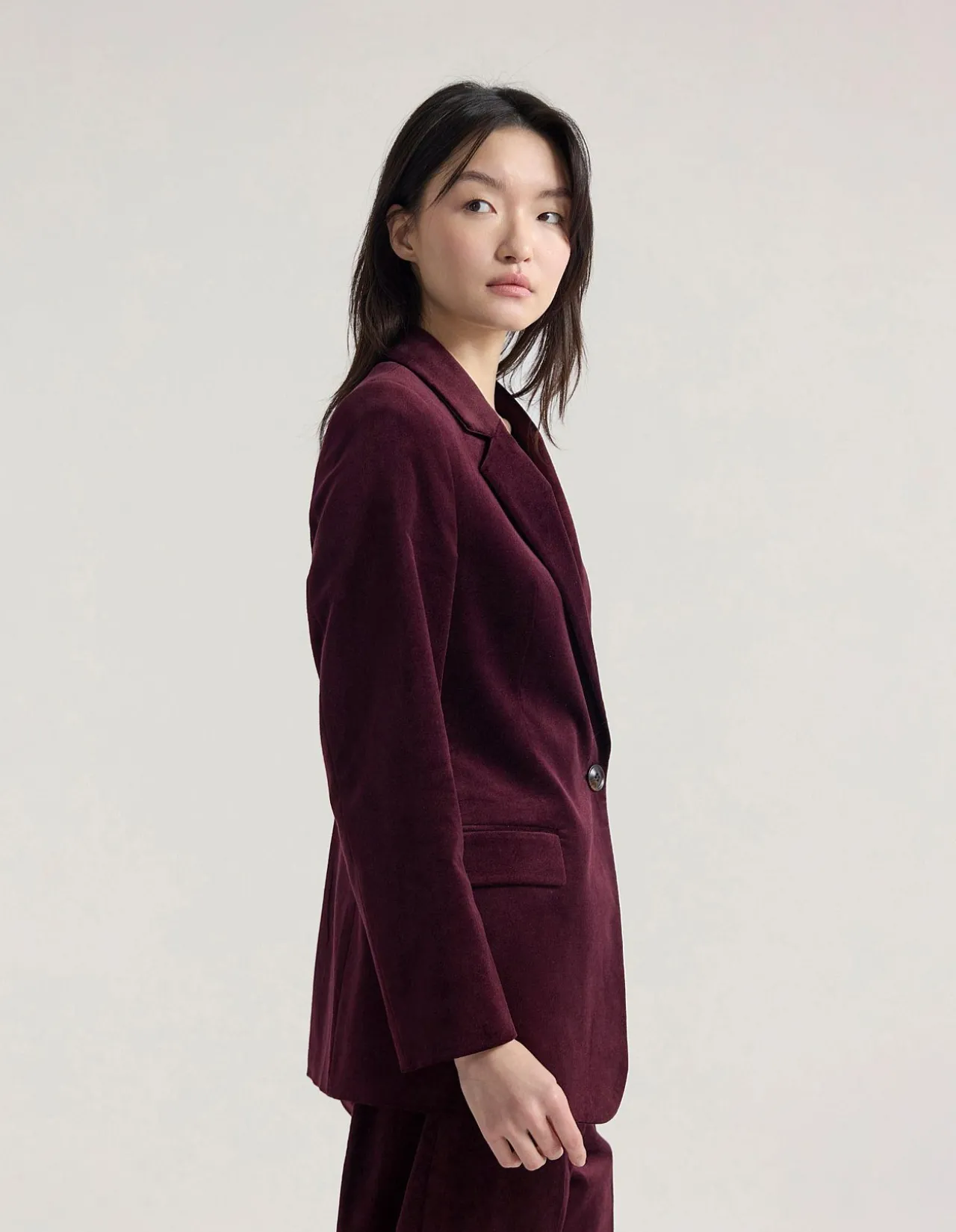 RAFFI VELVET BLAZER