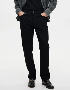 Ray Straight Sharp Black Stretch Jeans