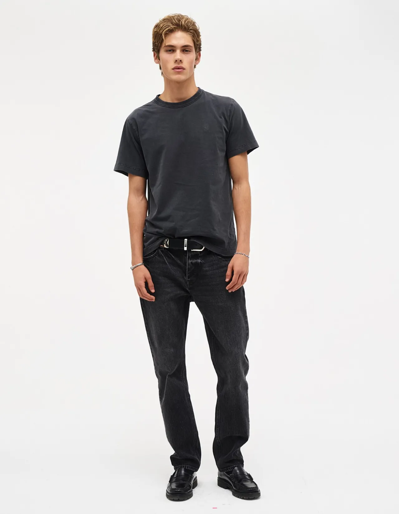 Ray Straight Comfort Tapered Leg Jeans
