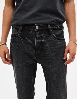 Ray Straight Comfort Tapered Leg Jeans