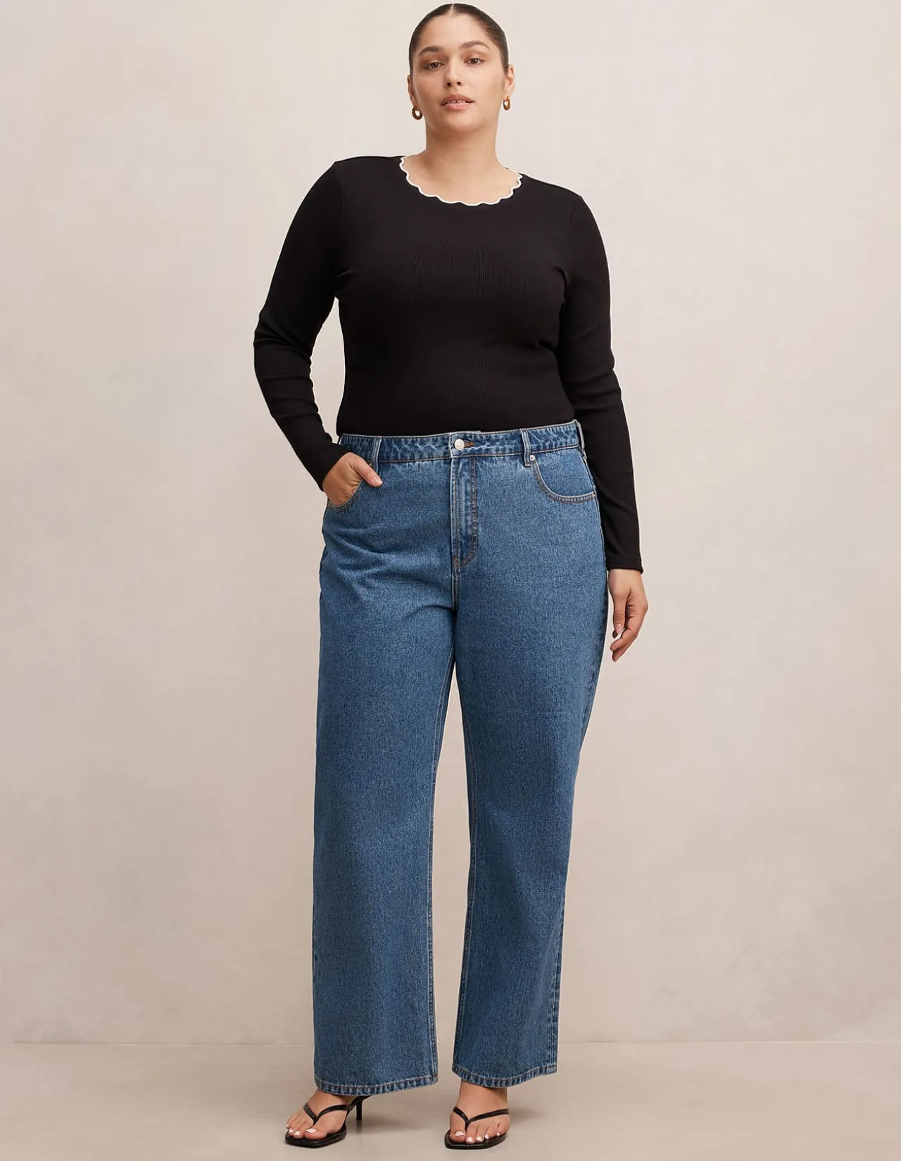 REBECCA CURVE SCALLOP LONG SLEEVES TOP