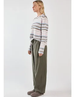 REIGN BARREL LEG CARGO