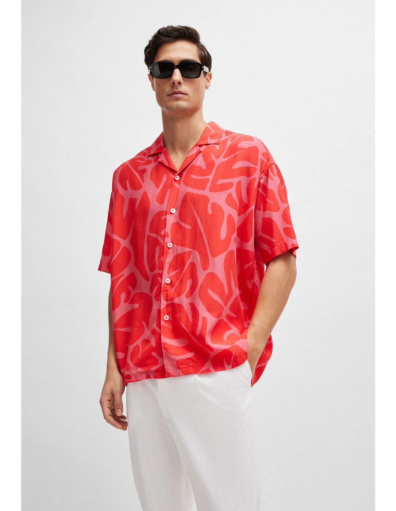 Relaxed-Fit Shirt with Seasonal Print Red