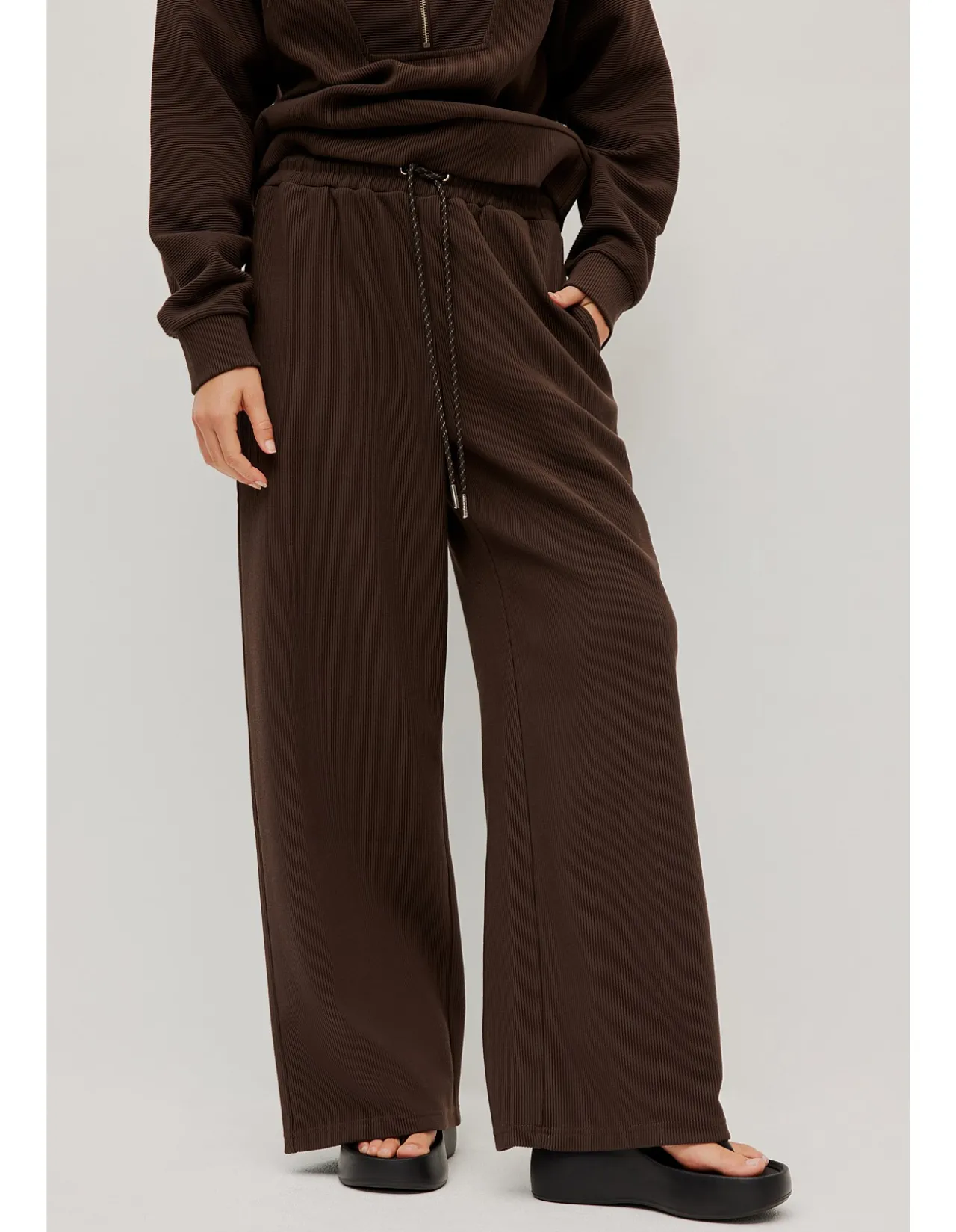 Rib Relaxed Straight Leg Track Pant