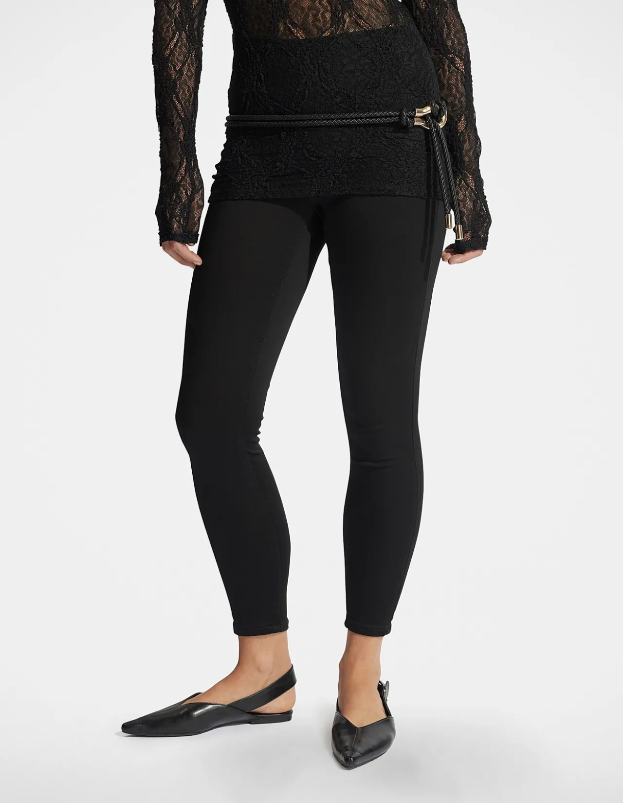 Riley Mid Rise Crop Super Skinny Jeans