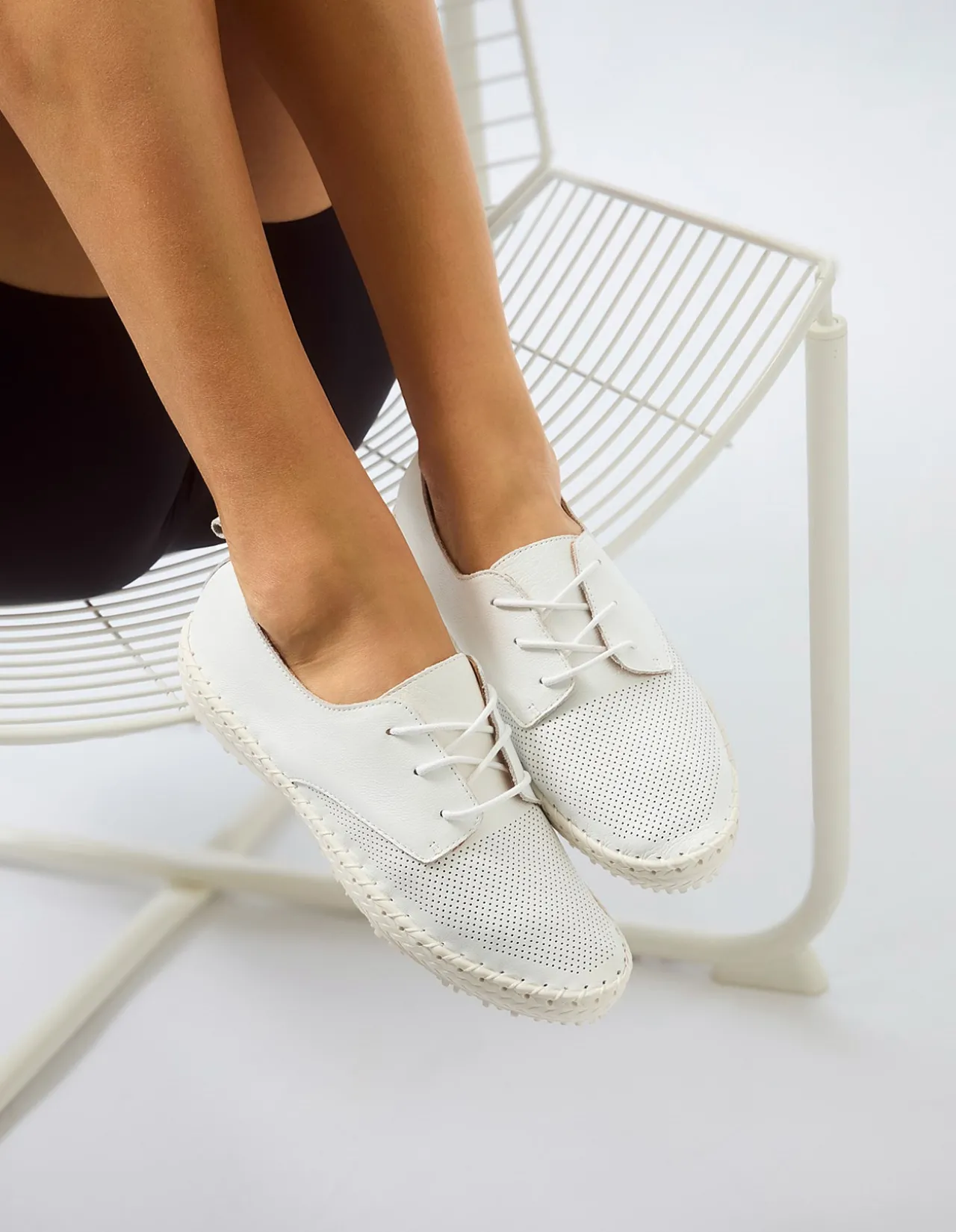 RIPLEY SNEAKER