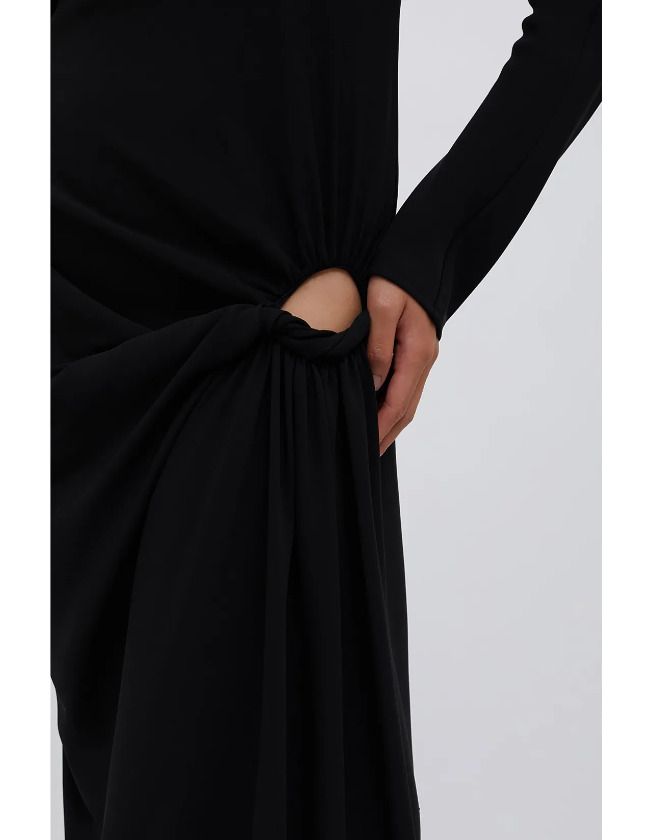 RUCHED TWISTED LONG SLEEVE MAXI DRESS