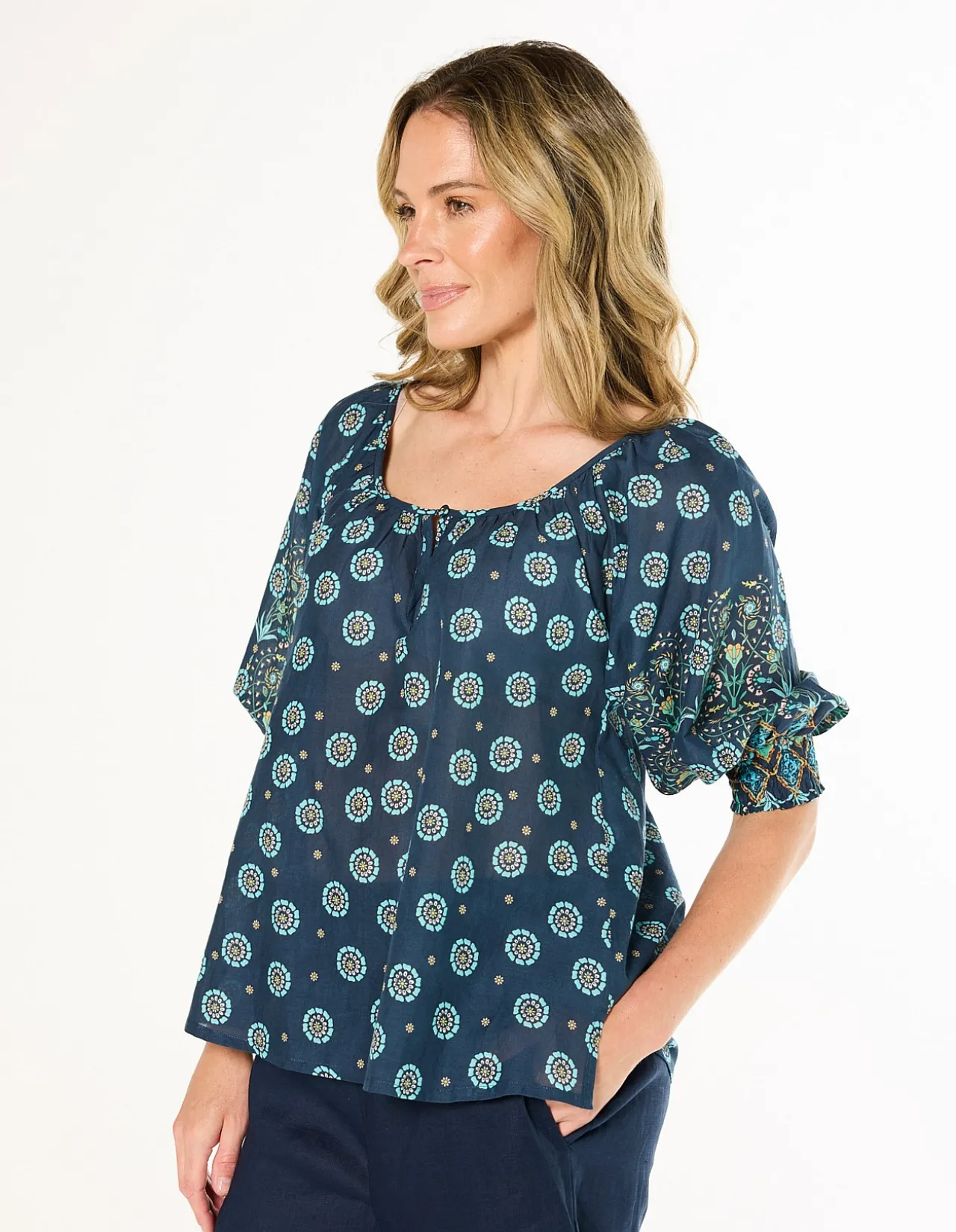 Sara Blouse
