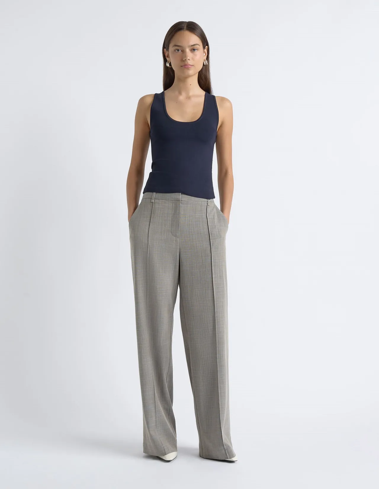 SCOOP NECK TANK