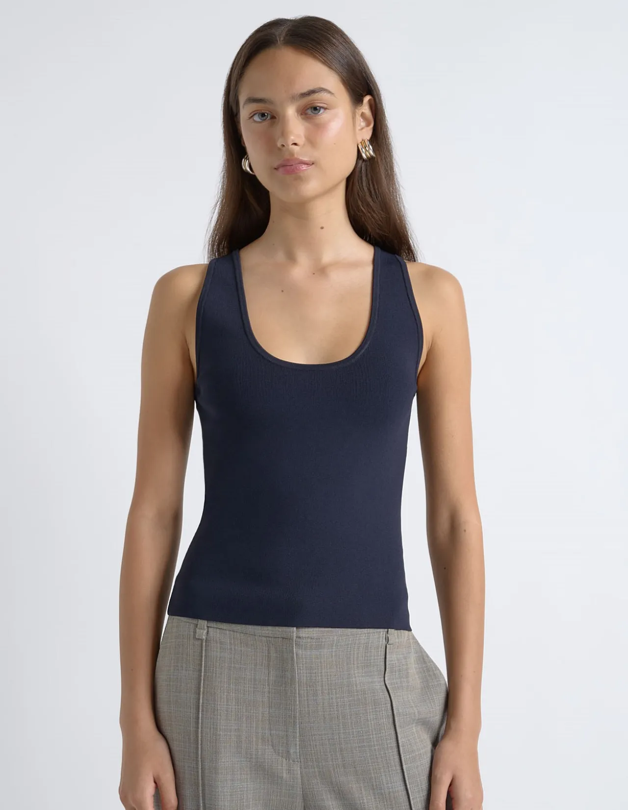 SCOOP NECK TANK