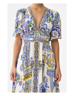 SHAPED WAISTBAND DRESS WITH FLUTTER SLEEVES