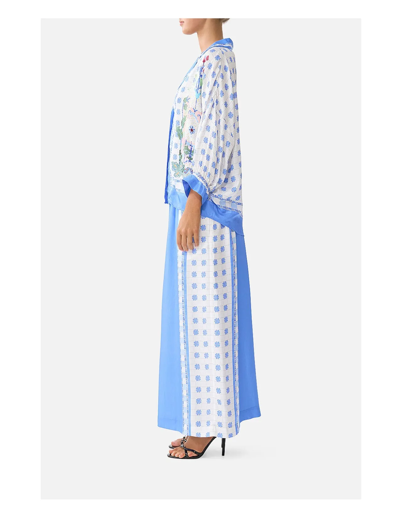 SHIRT WITH GATHERED CUFF
