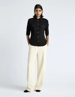 SHORT SLEEVE FITTED SHIRT