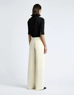 SHORT SLEEVE FITTED SHIRT