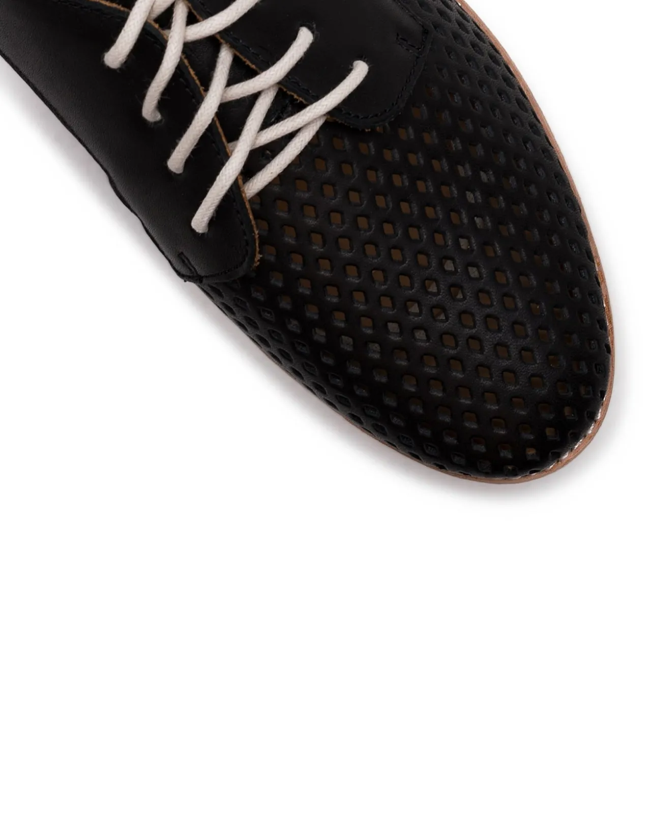 Sidecut Punch Black Shoes