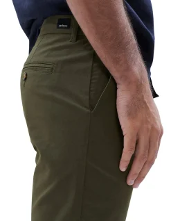 SLIM CHINO SHORT