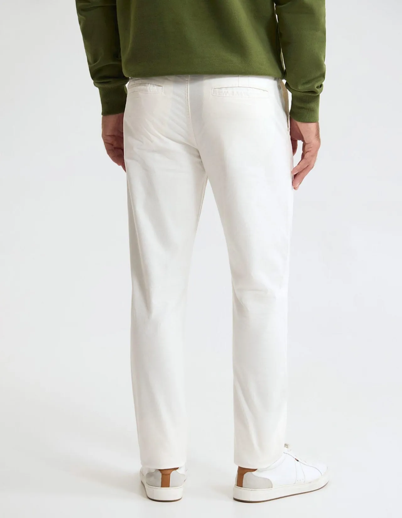 SLIM FIT CHINO