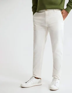SLIM FIT CHINO