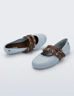 SOFT BALLERINA STUDS