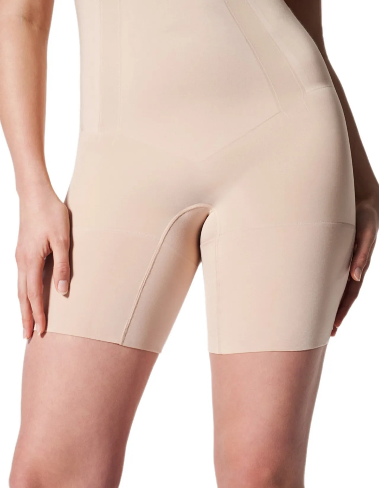 SPANXsculpt OnCore High-Waisted Mid-Thigh Short