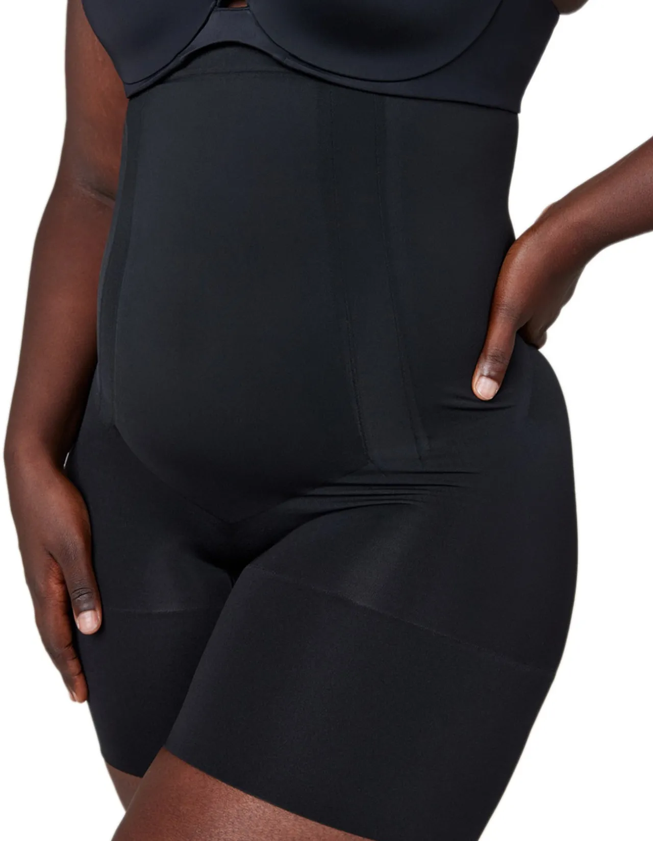 SPANXsculpt OnCore High-Waisted Mid-Thigh Short