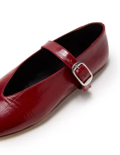 STELLA EMBOSSED LEATHER SLIPPER