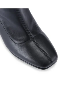 STRUT ANKLE