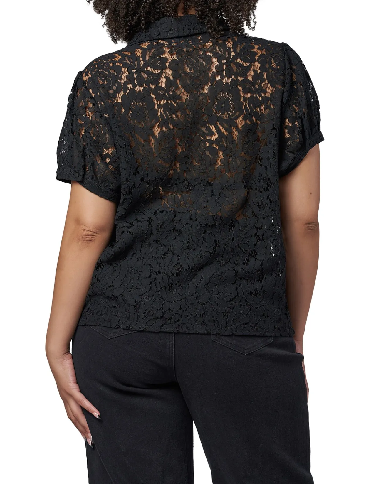 SUNDAY IN THE CITY - LOVE LOST LACE SHIRT