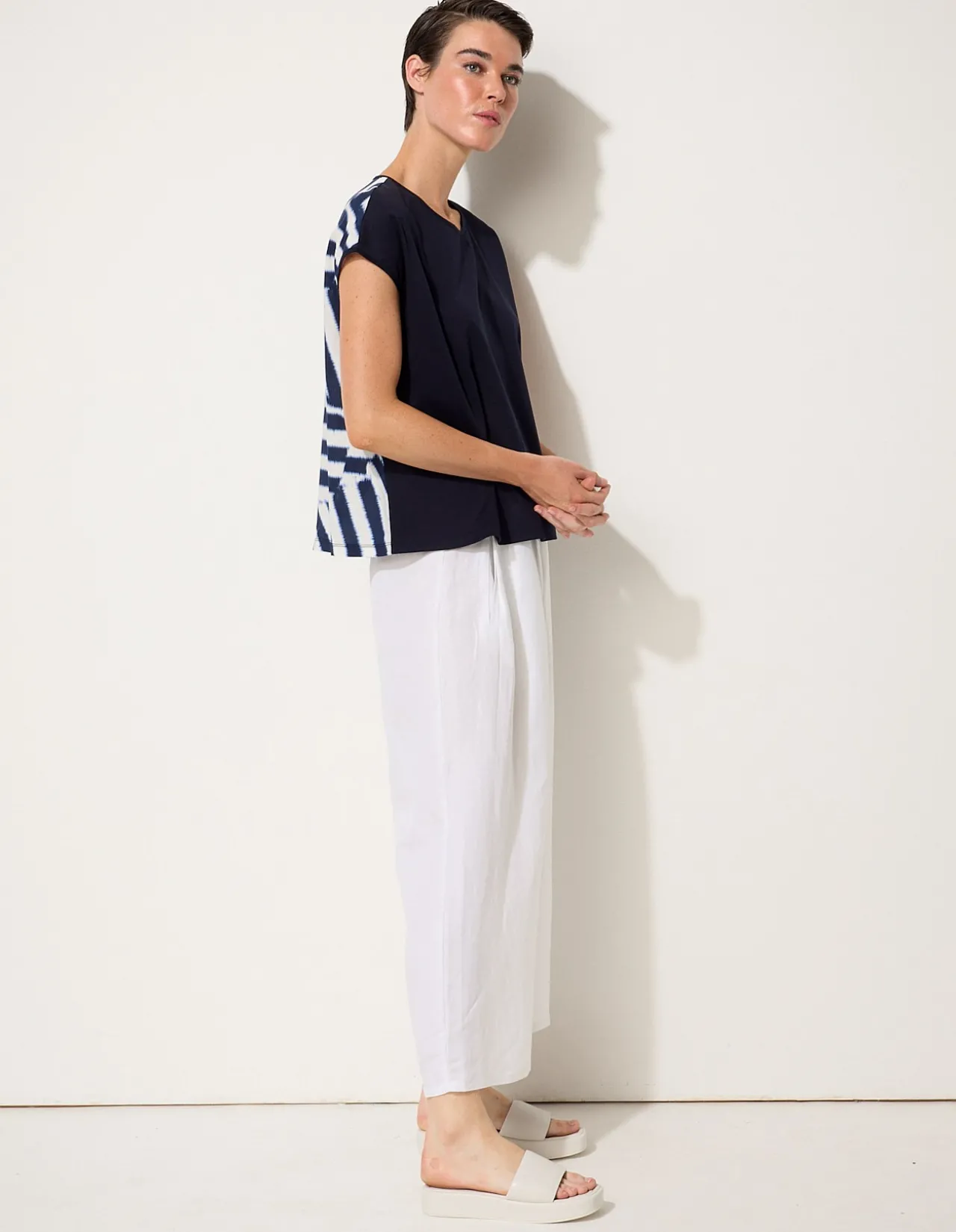 SUPERNOVA REVERSIBLE PRINT STRIPE TEE